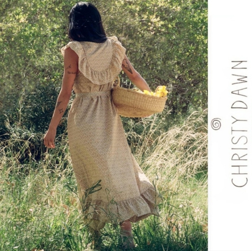 Christy Dawn Cream Floral Maxi Dress with Ruffle Collar